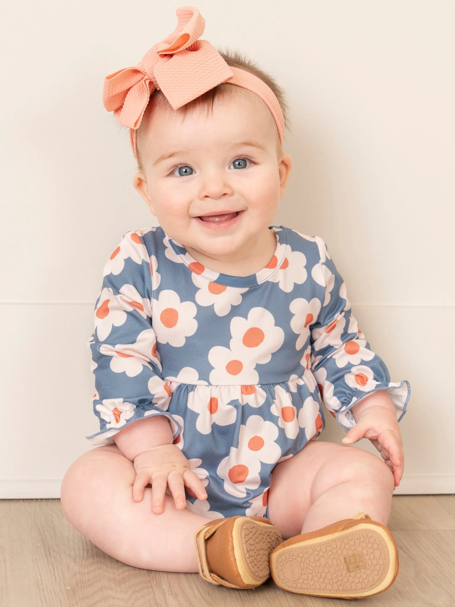 Soft Orange & Blue Daisy Ruffle Bubble